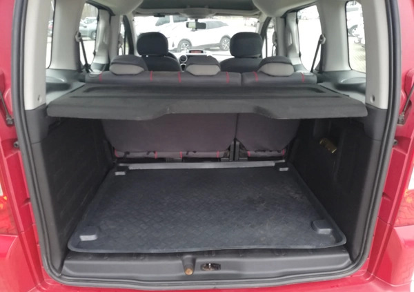 Peugeot Partner cena 29900 przebieg: 154512, rok produkcji 2012 z Goniądz małe 121